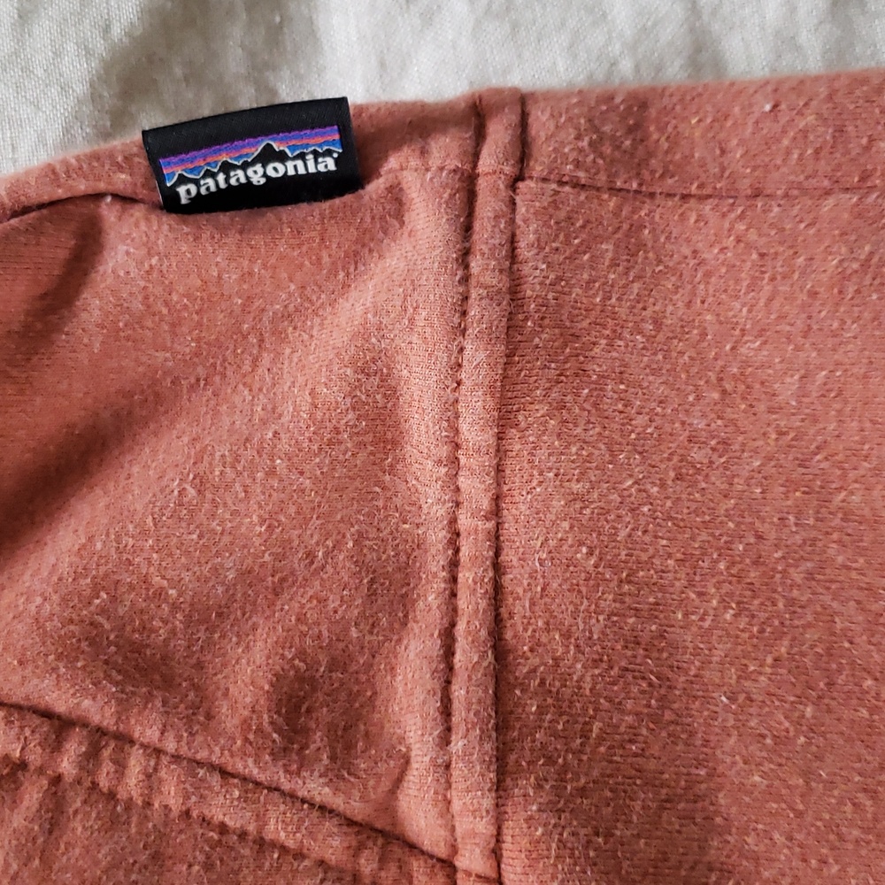 Patagonia hoodie - Picture 8 of 10